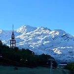 Chalet In Les Menuires By Piste
