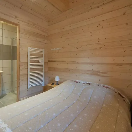 Chalet In Les Menuires By Piste Saint-Martin-de-Belleville